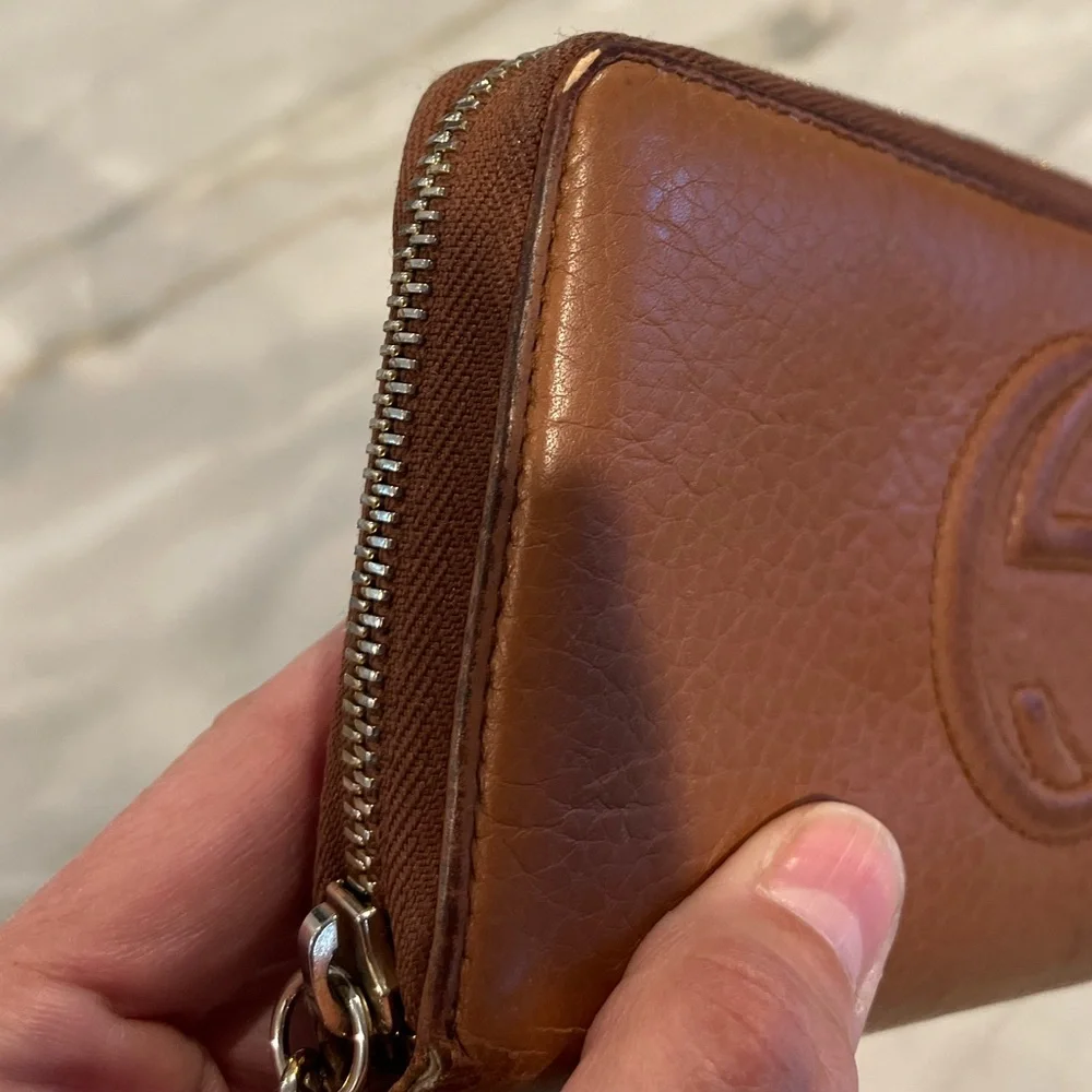 Gucci Tan Leather Wallet with Tassel - Picture 8 of 12